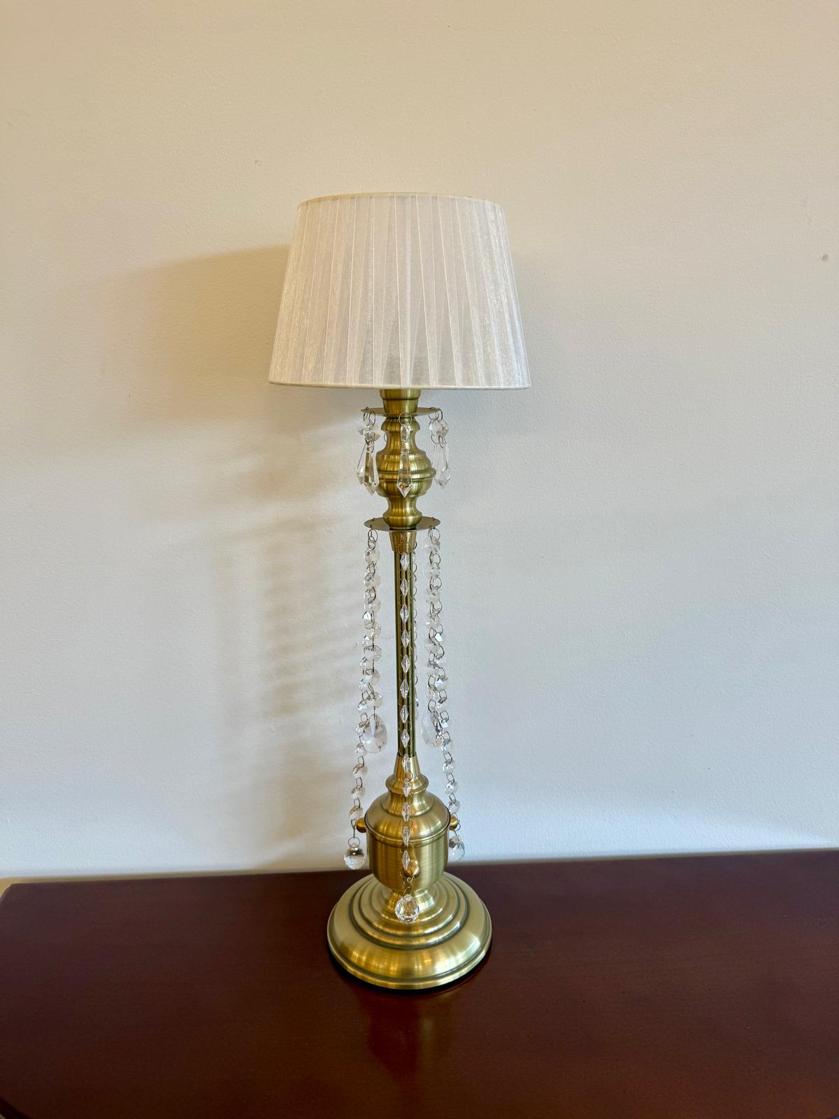 Lampa BN580