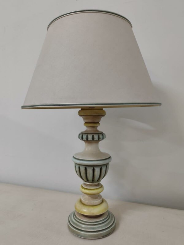 Lampa 830