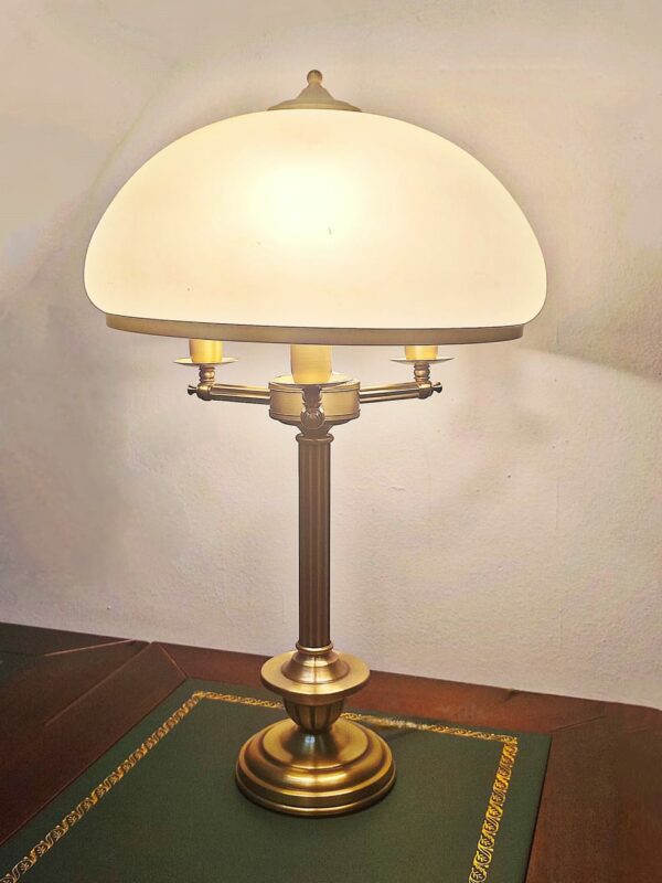 Lampka BN425 2