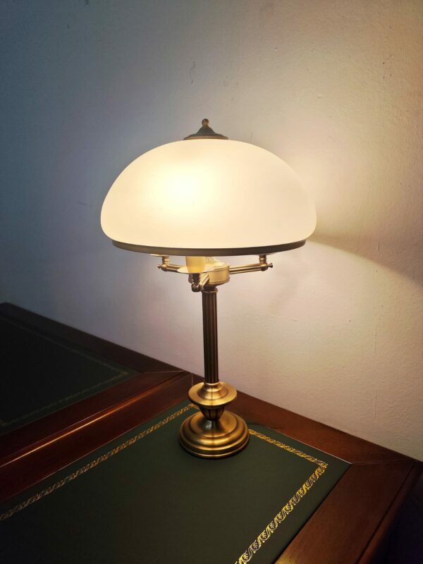 Lampka BN425 5