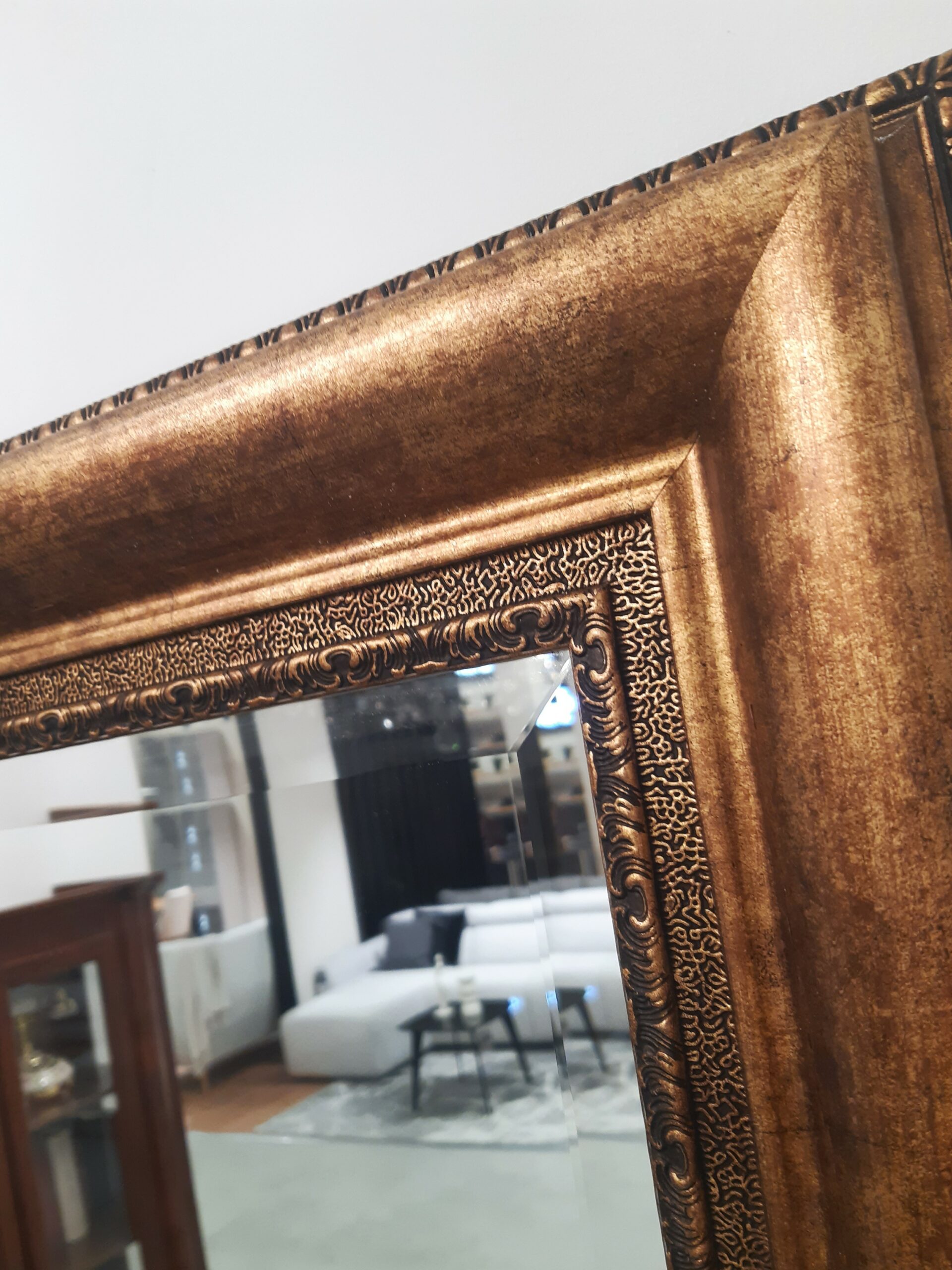 Lustro Sara fazowane w ramie koloru starego złota 2