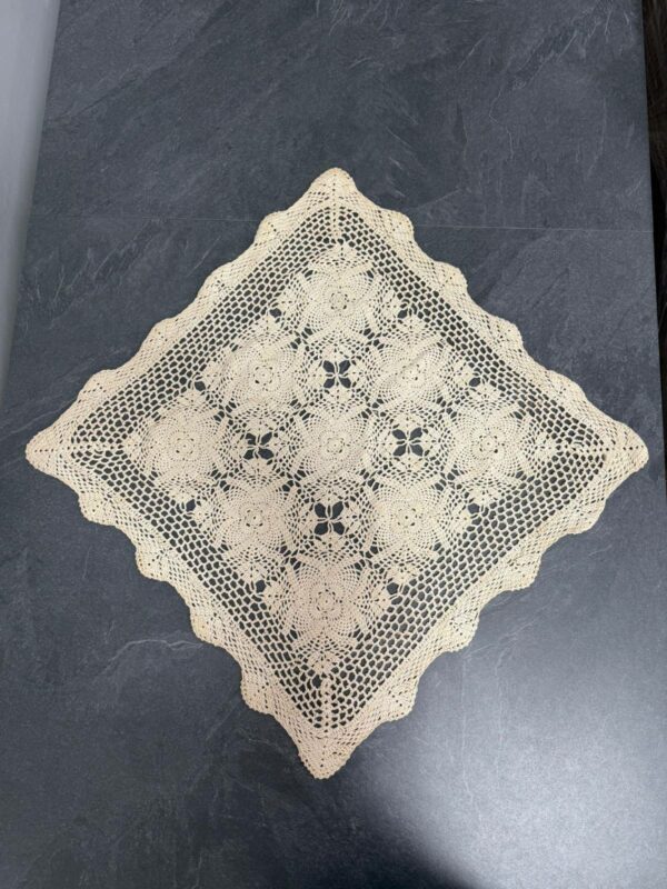 Serwetka 60x60 niciak (1)