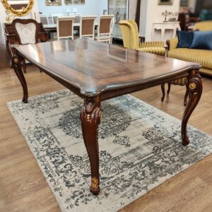 Stół Donatello (1)