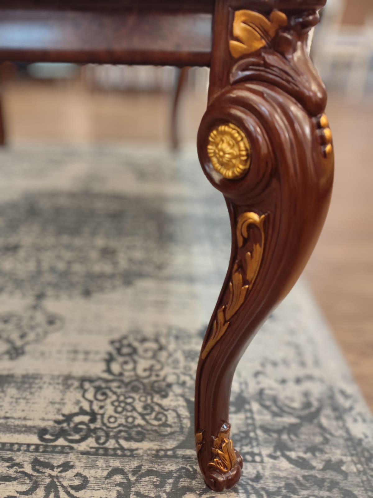 Stół Donatello (8)