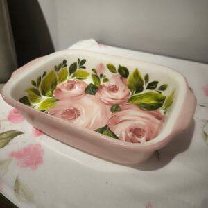 Taca Rose prostokątna, głęboka, rózowa na zewnątrz wewnątrz róże i zielone liście